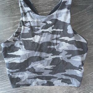 Athleta Gray Camouflage Crop Top